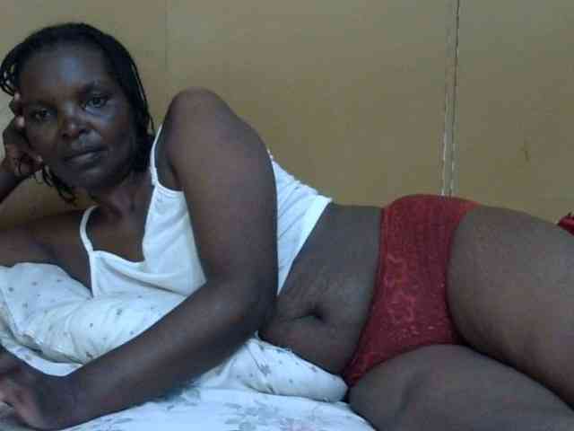 Sweet-mommy webcam