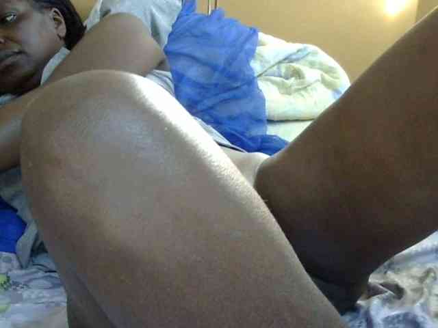 Sweet-mommy webcam