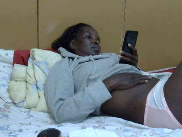 Sweet-mommy webcam