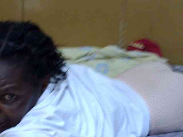 Sweet-mommy webcam