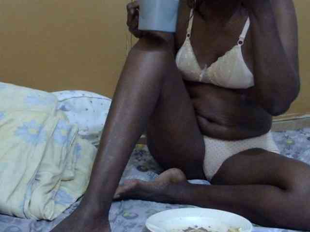 Sweet-mommy webcam