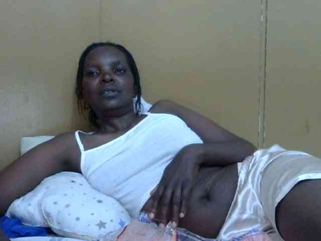 Sweet-mommy webcam