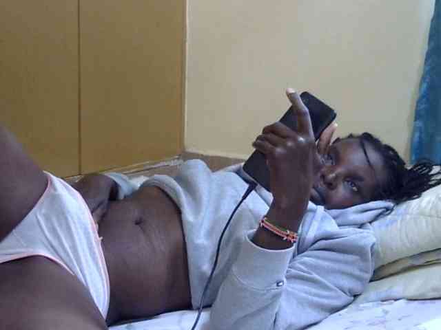 Sweet-mommy webcam