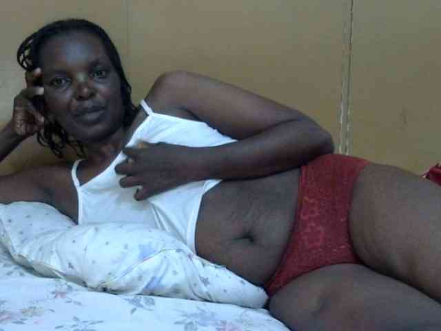 Sweet-mommy webcam