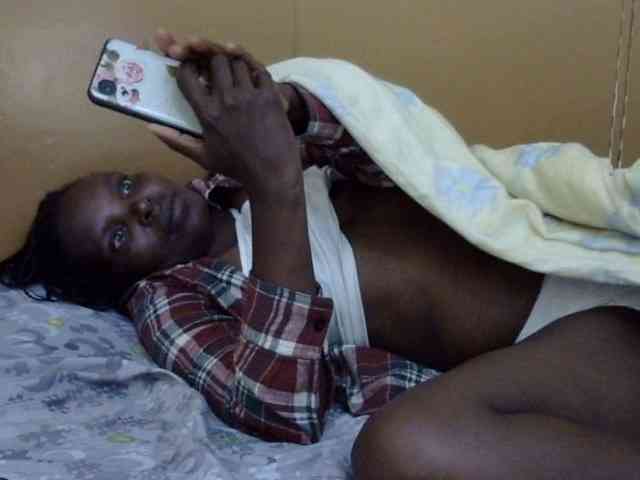 Sweet-mommy webcam