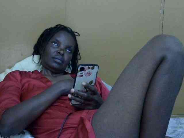 Sweet-mommy webcam