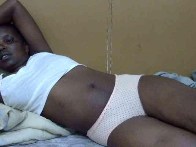 Sweet-mommy webcam