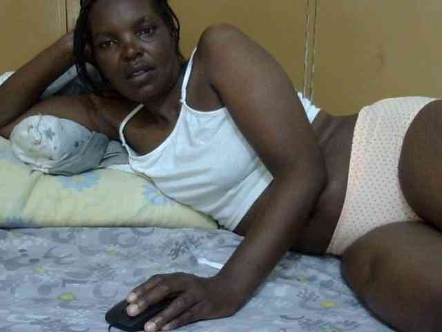 Sweet-mommy webcam