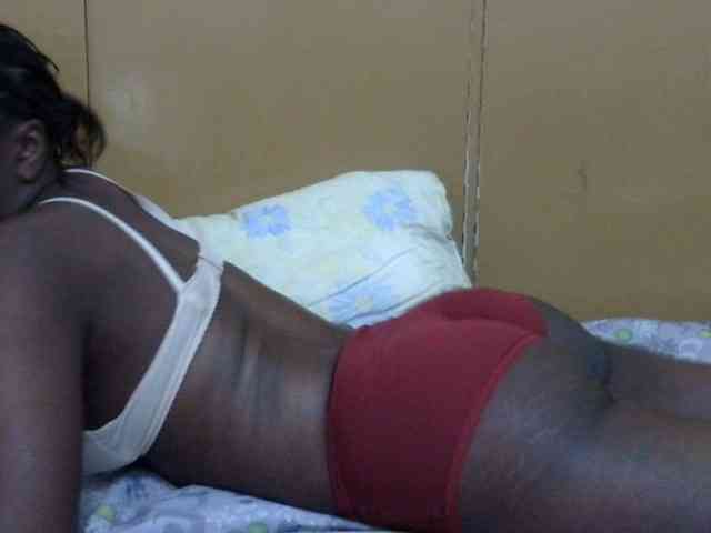 Sweet-mommy webcam