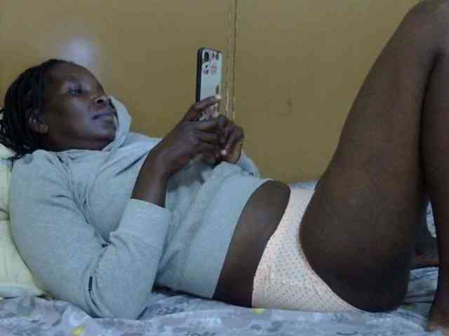 Sweet-mommy webcam
