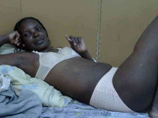 Sweet-mommy webcam