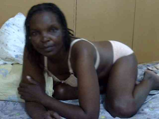 Sweet-mommy webcam