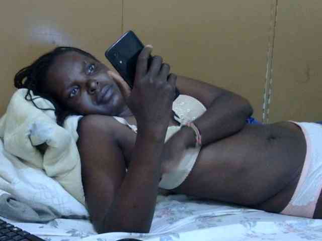 Sweet-mommy webcam