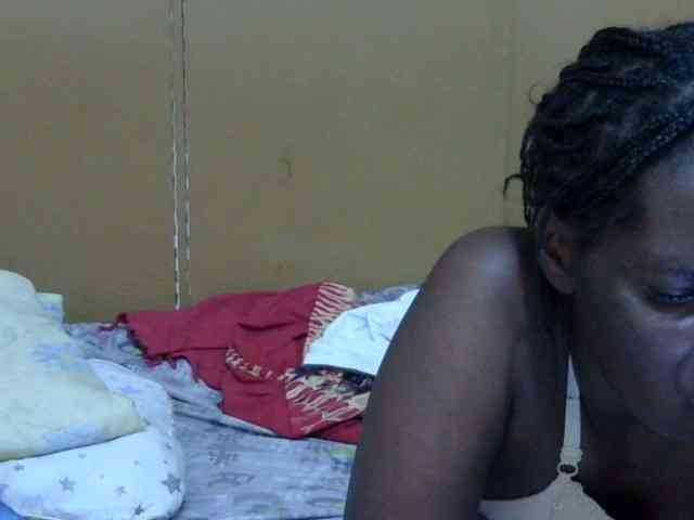 Sweet-mommy webcam