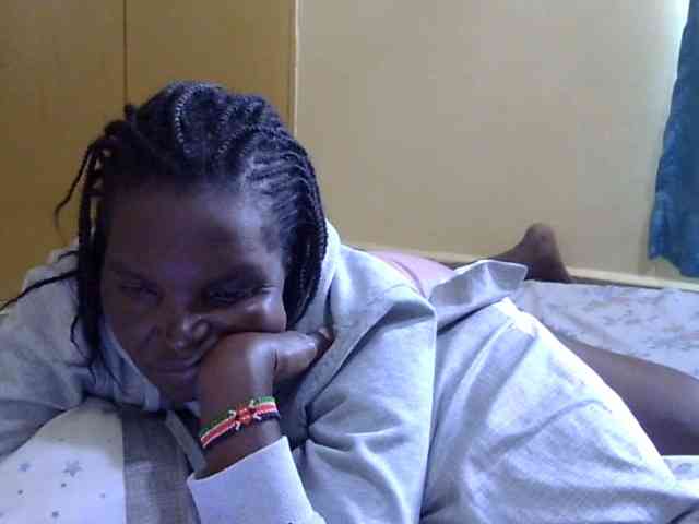 Sweet-mommy webcam
