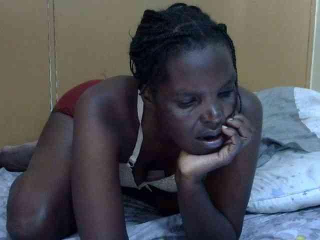 Sweet-mommy webcam