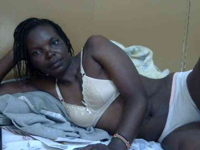 Sweet-mommy webcam