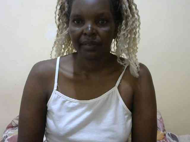 Sweet-mommy webcam