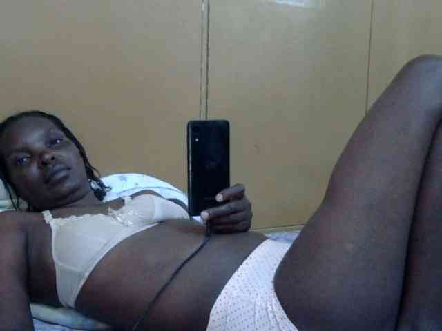 Sweet-mommy webcam