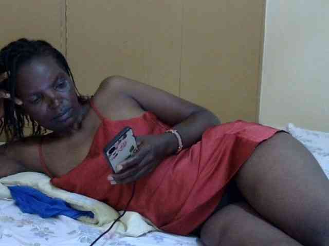 Sweet-mommy webcam