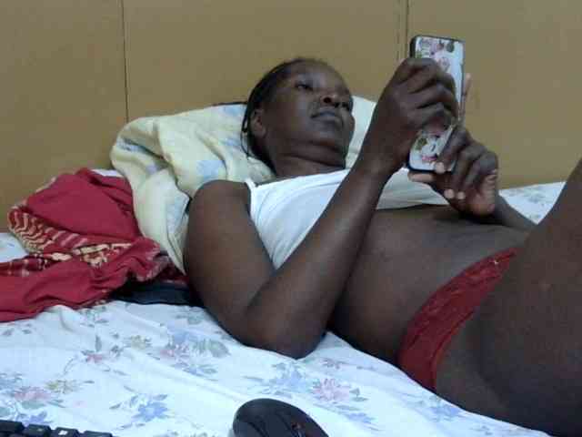Sweet-mommy webcam