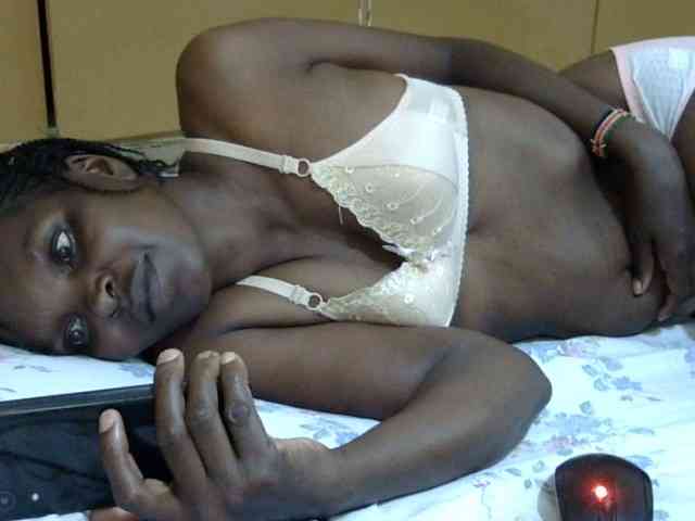 Sweet-mommy webcam