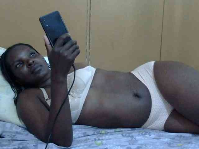 Sweet-mommy webcam