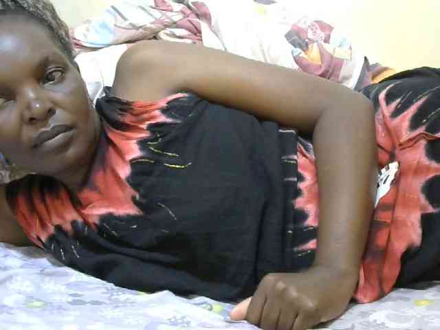 Sweet-mommy webcam
