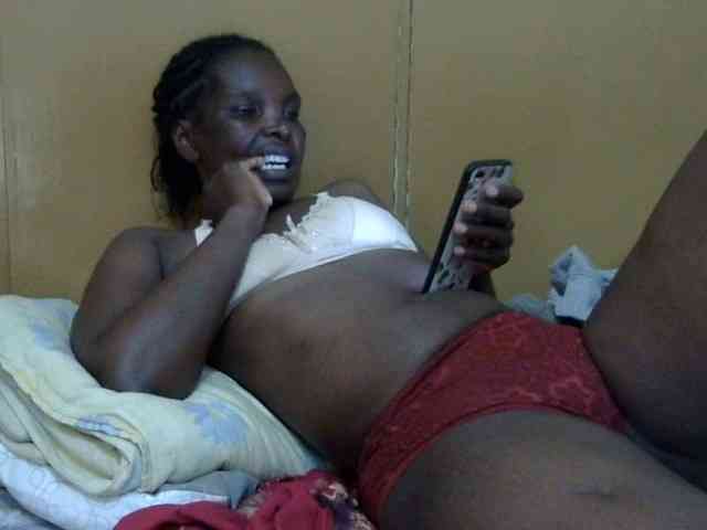 Sweet-mommy webcam