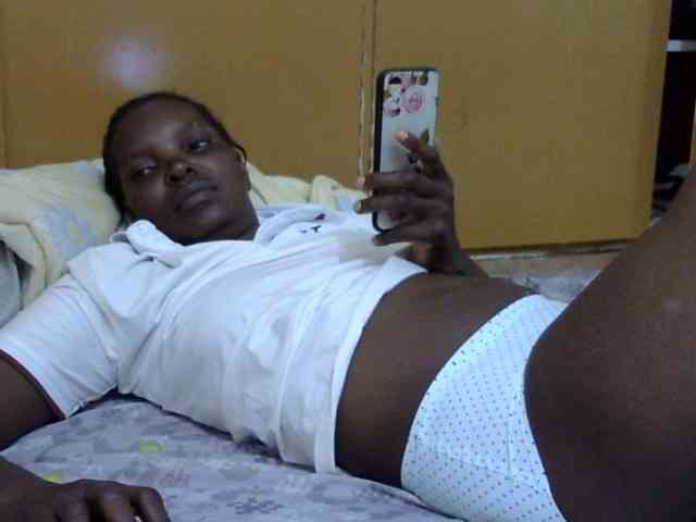 Sweet-mommy webcam