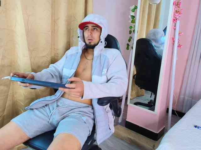 RockyMasterr