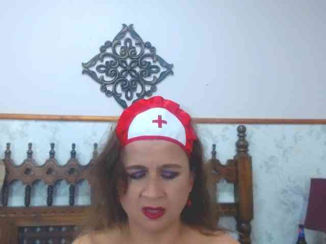 AlexaBenet webcam