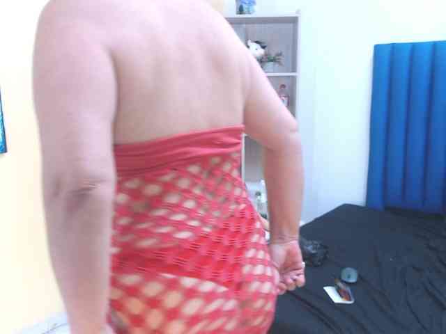 AlexaBenet webcam