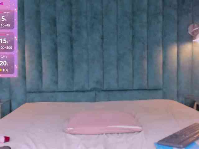 MelodyyJones webcam