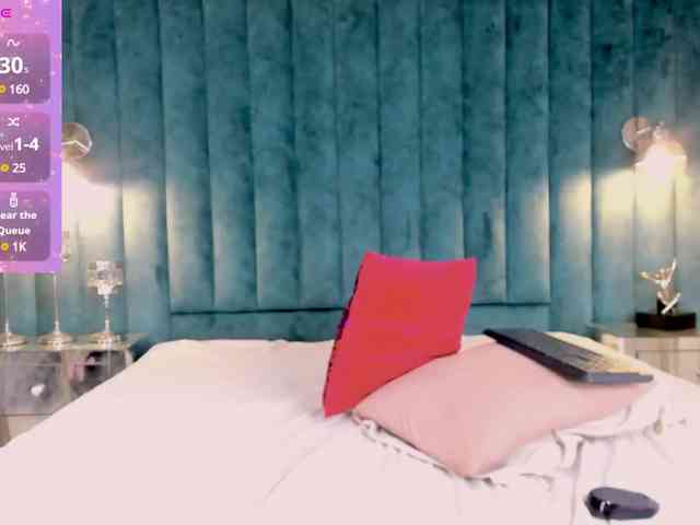 MelodyyJones webcam