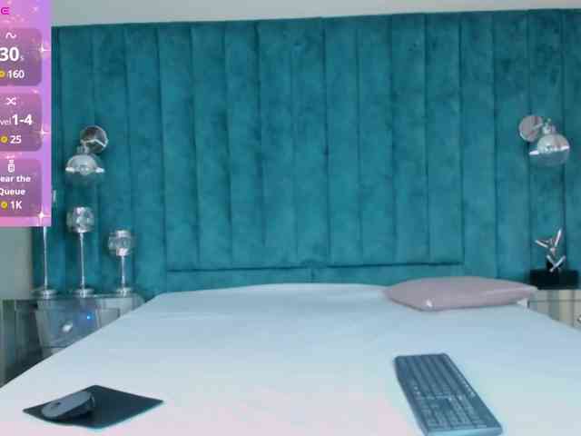 MelodyyJones webcam