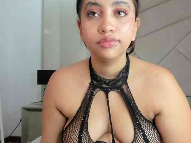 MelodyyJones Live Webcam on BongaCams MelodyyJones Live Webcam on BongaCams