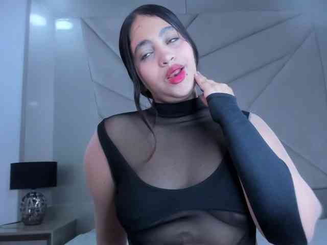 MelodyyJones webcam