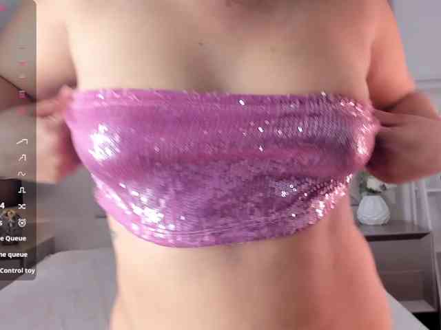MelodyyJones webcam