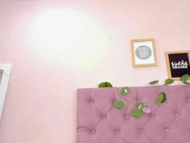 LeexiRosee webcam