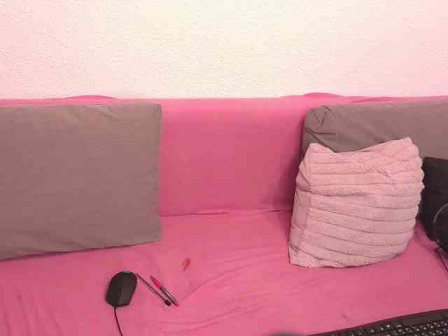 lurosmodasy Live Webcam on BongaCams
