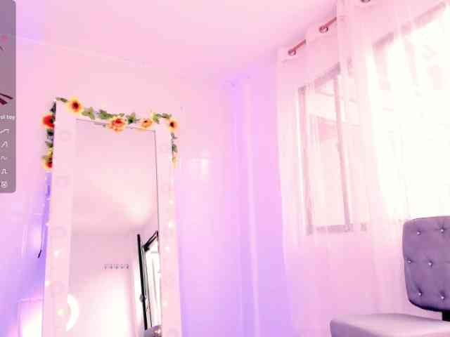 AlanaJohnson webcam