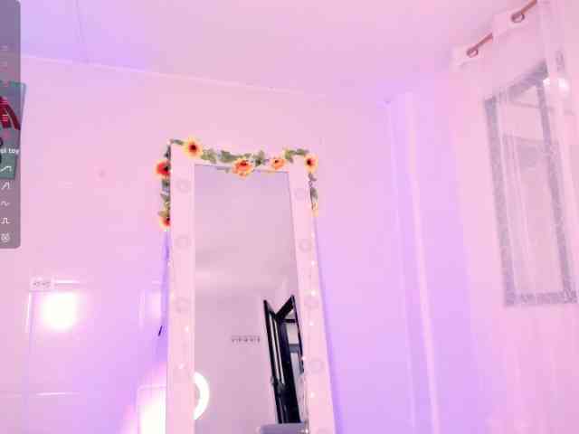 AlanaJohnson webcam