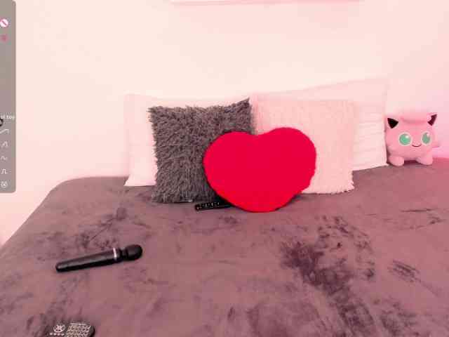 AlanaJohnson webcam