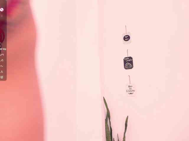 AlanaJohnson webcam