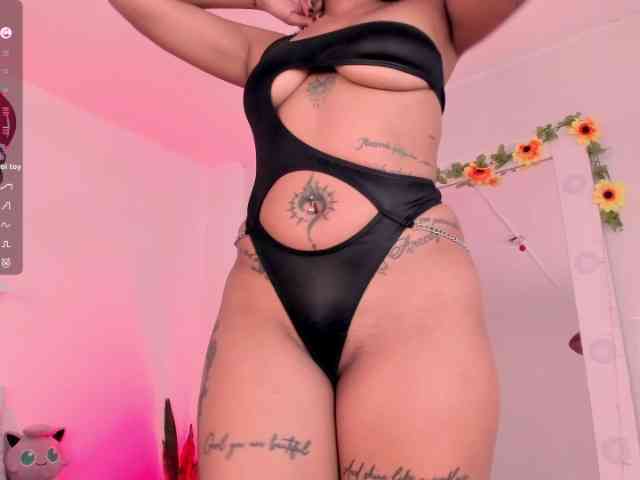 AlanaJohnson webcam