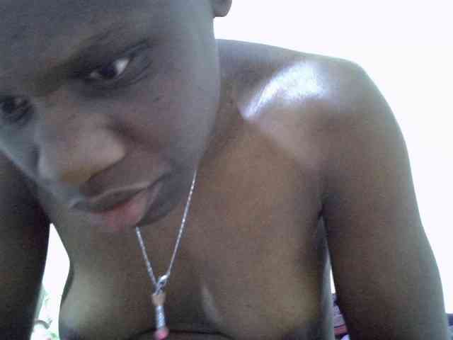 Marylov23 Live Webcam on BongaCams