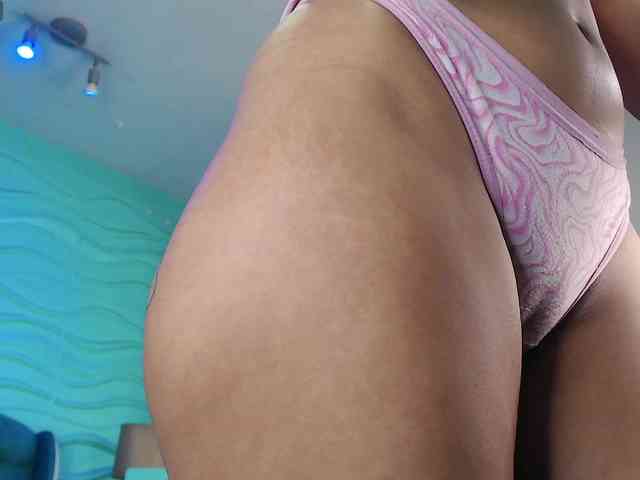 EmilyBrown webcam