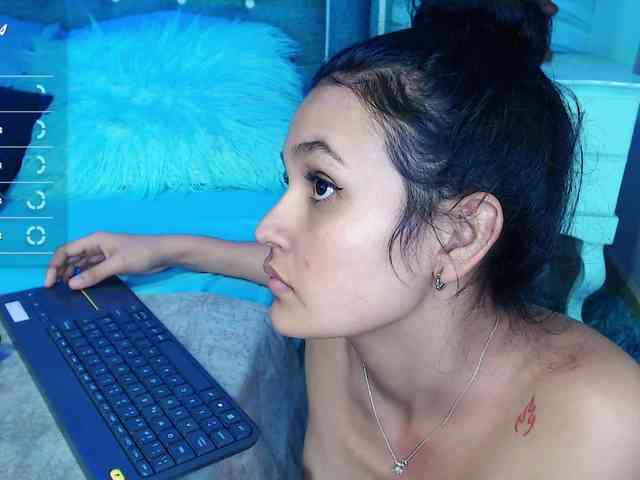 EmilyBrown webcam