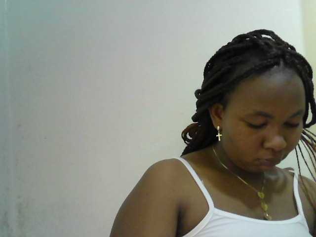 africanqueen2 webcam bongacams model stream image
